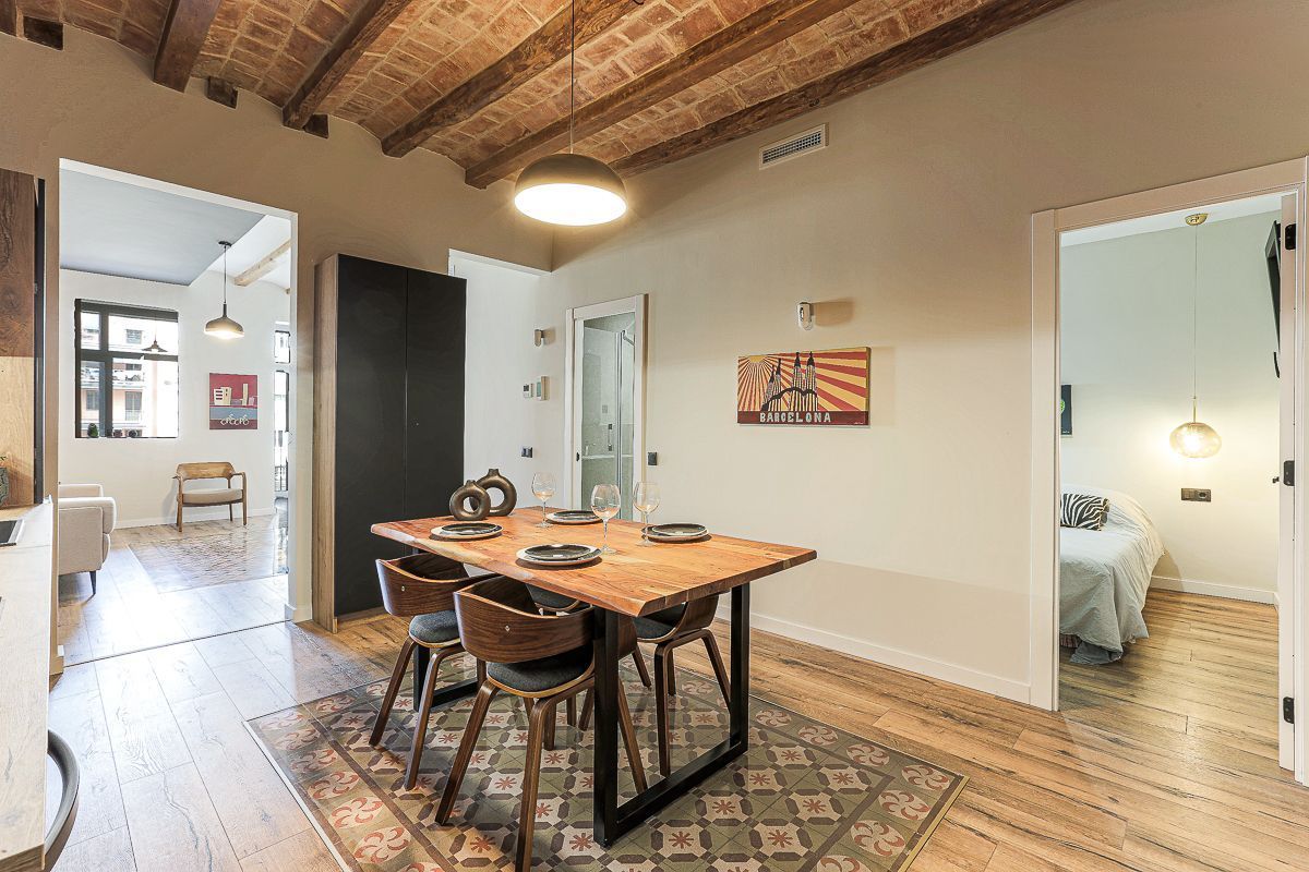 Dining room of Flat for sale in  Barcelona Capital  with Air Conditioner, Heating and Furnished