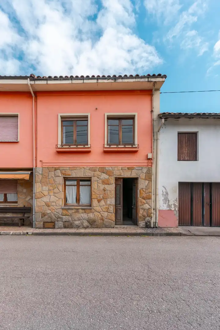 Exterior view of Houses for sale in Nava  with Heating, Private garden and Terrace