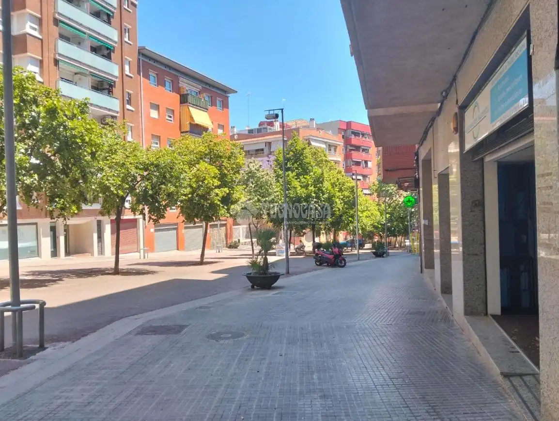 Individual for sale in La Roureda