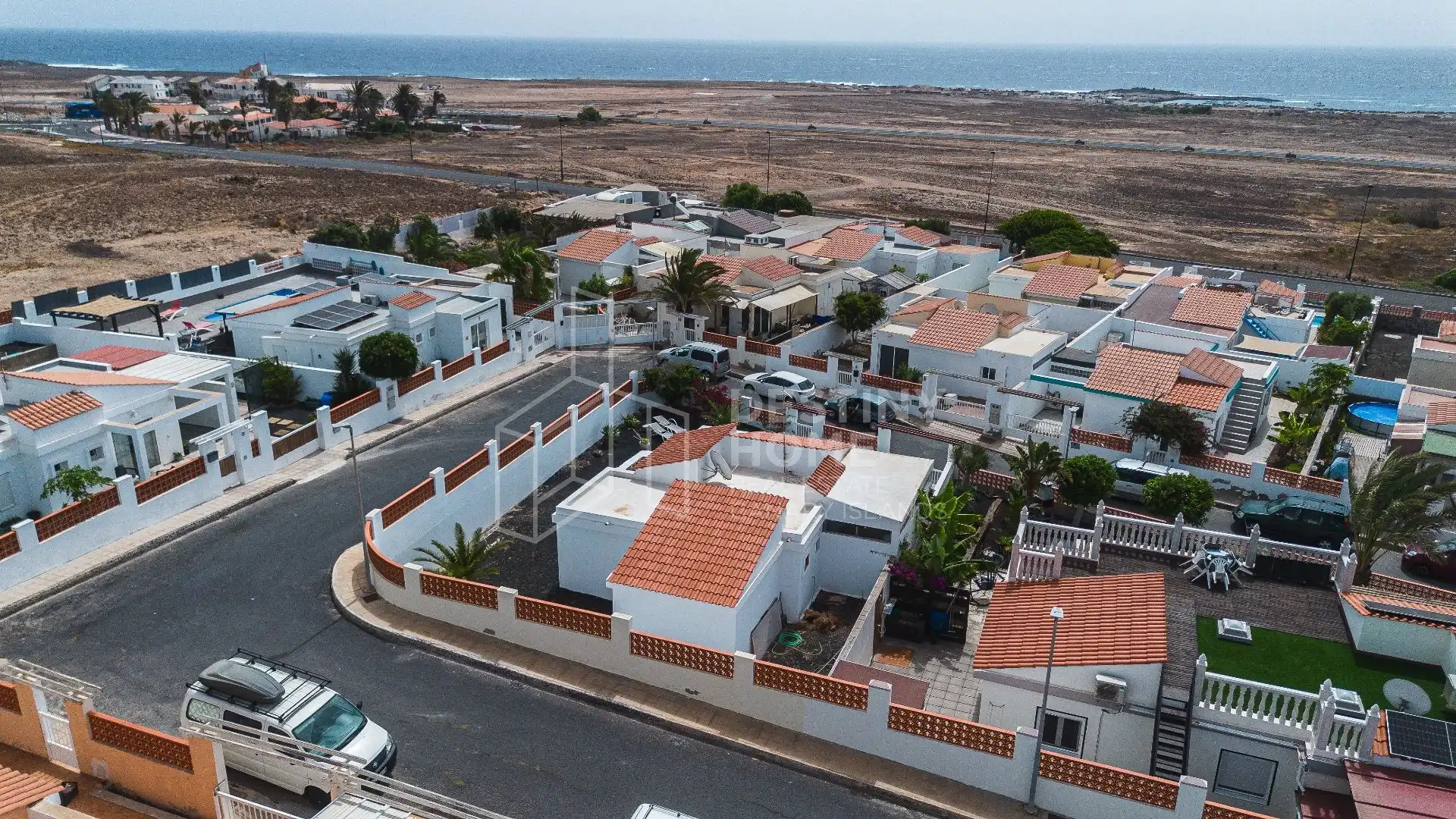 Vista exterior de Casa o xalet en venda en La Oliva amb Jardí privat, Terrassa i Traster