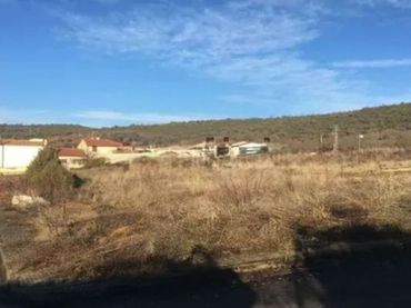 Terreno residencial en venta en Avenida de Victor Barbadillo