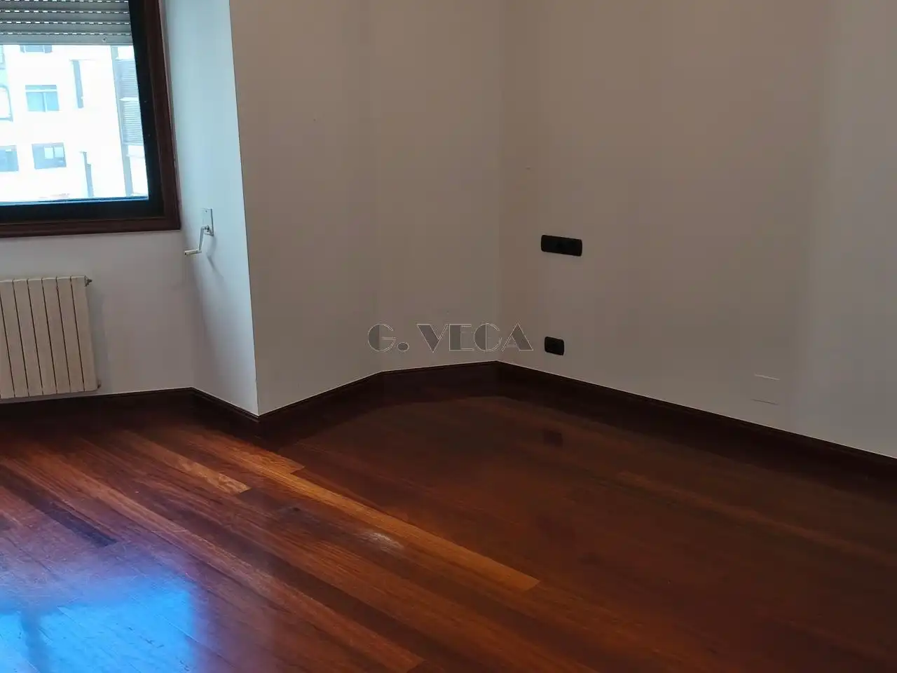 Flat for rent in Vigo   with Heating and Storage room
