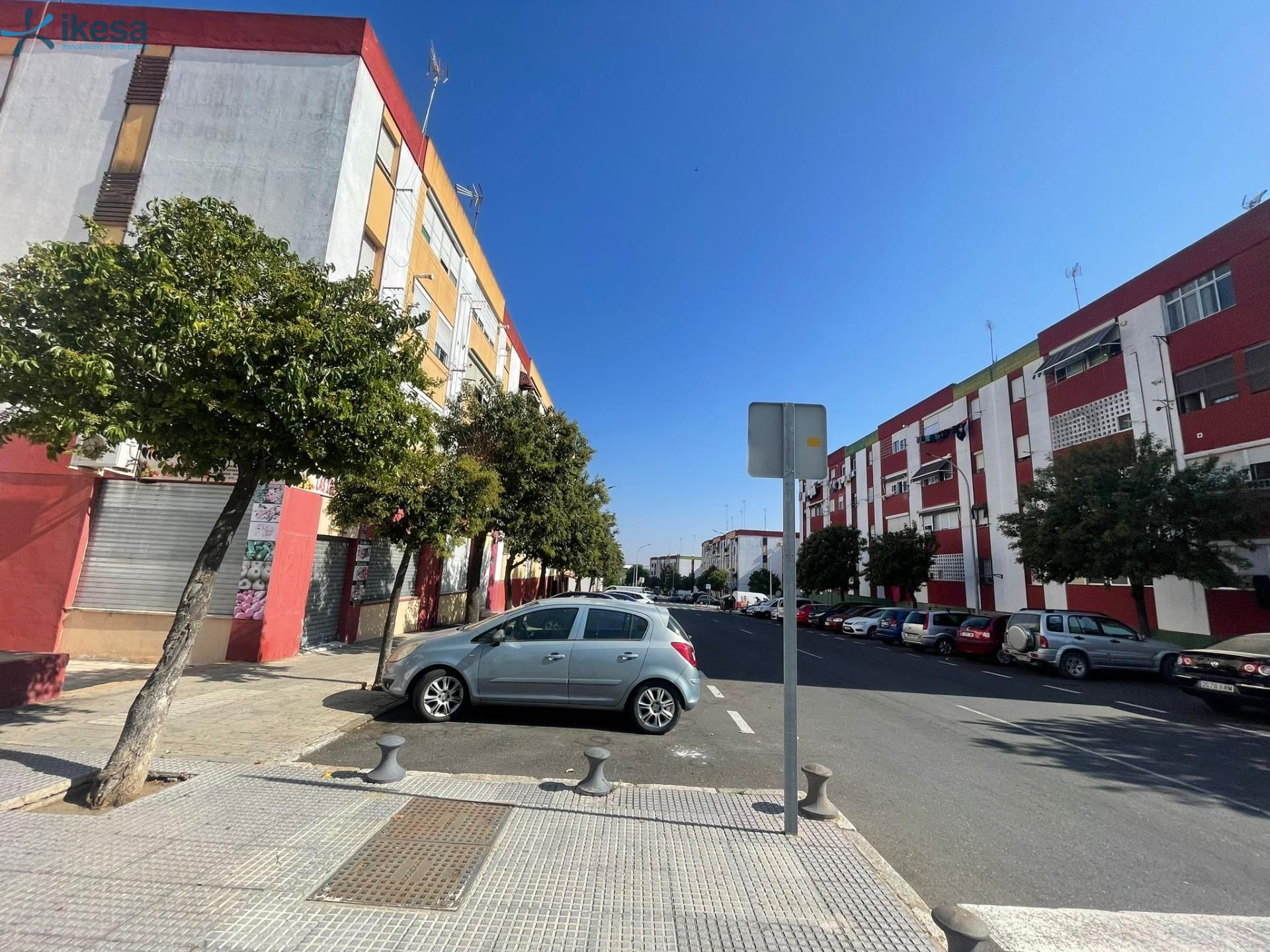 Vista exterior de Pis en venda en  Huelva Capital amb Jardí privat