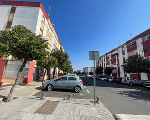 Exterior view of Flat for sale in  Huelva Capital  with Private garden