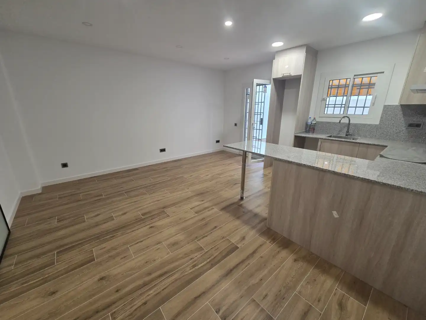 Planta baixa en venda a Zona Alta
