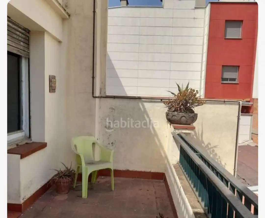 Adosado con terraza en venta en Carrer de Sant Benet 48, imagen 4