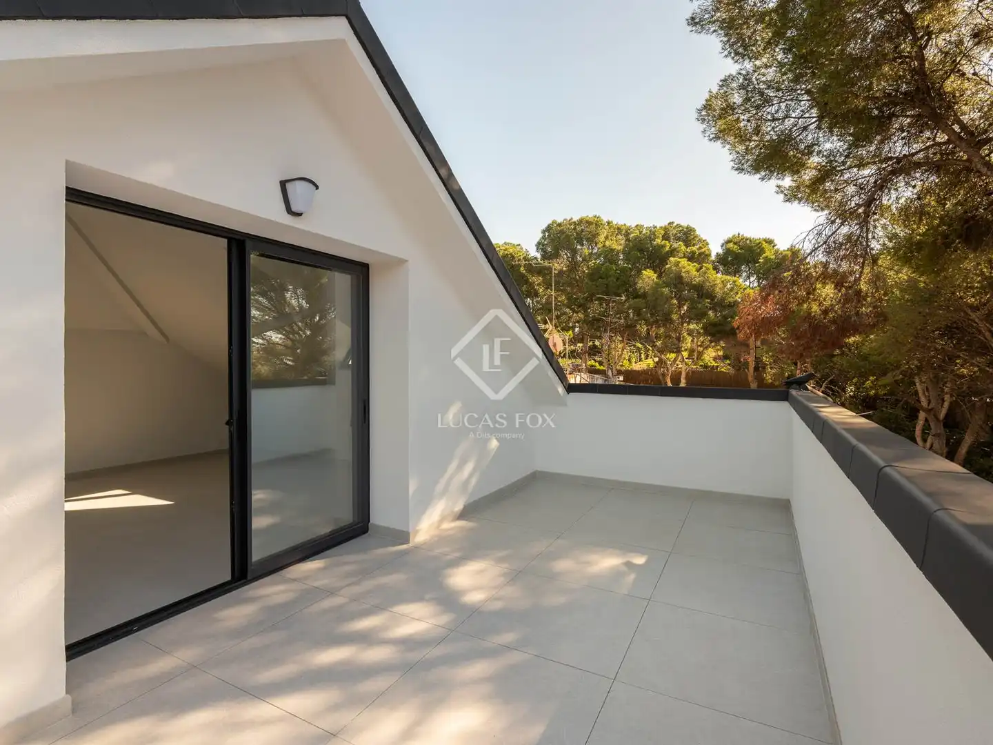 Terraza de Casa o chalet en venta en Castelldefels con Aire acondicionado, Jardín privado y Trastero