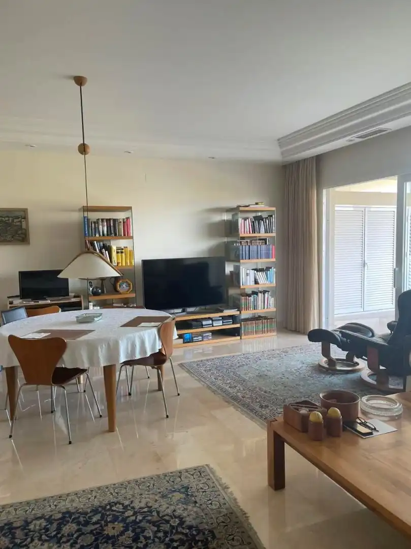 Piso con piscina en venta en Nueva Andalucía, imagen 4