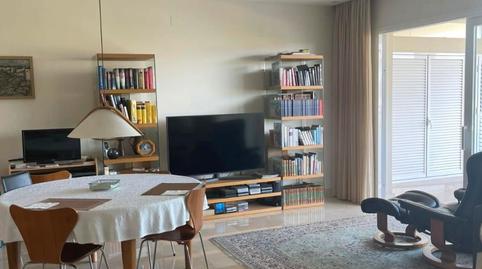 Foto 4 de Piso en venta en Las Brisas, Málaga