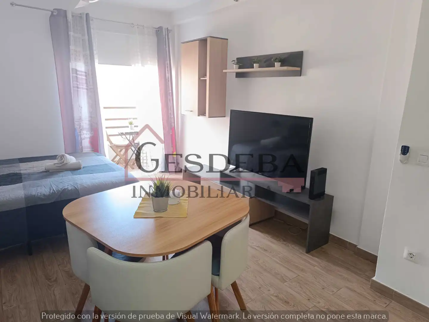 Estudio con terraza en alquiler en Calle del Doctor Ingram 8, imagen 9