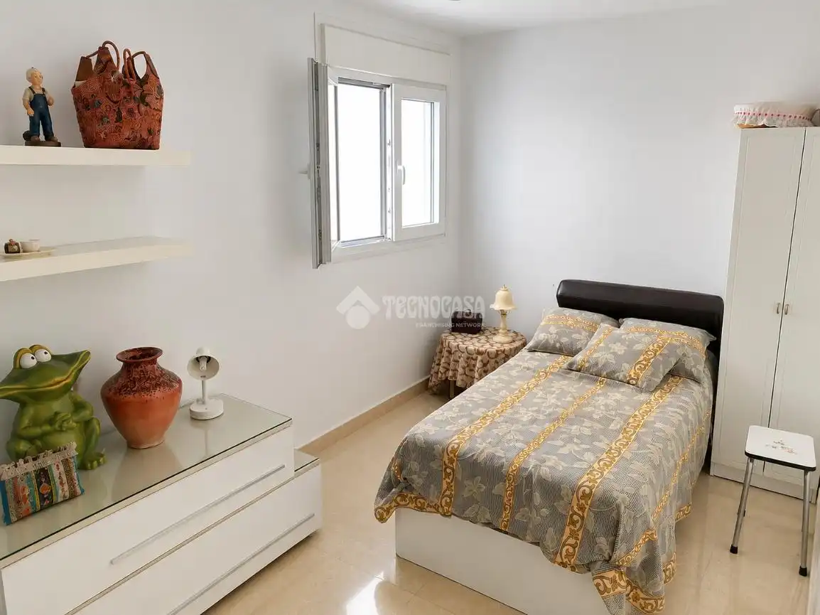 Habitación de Piso en venta en Málaga con Balcón