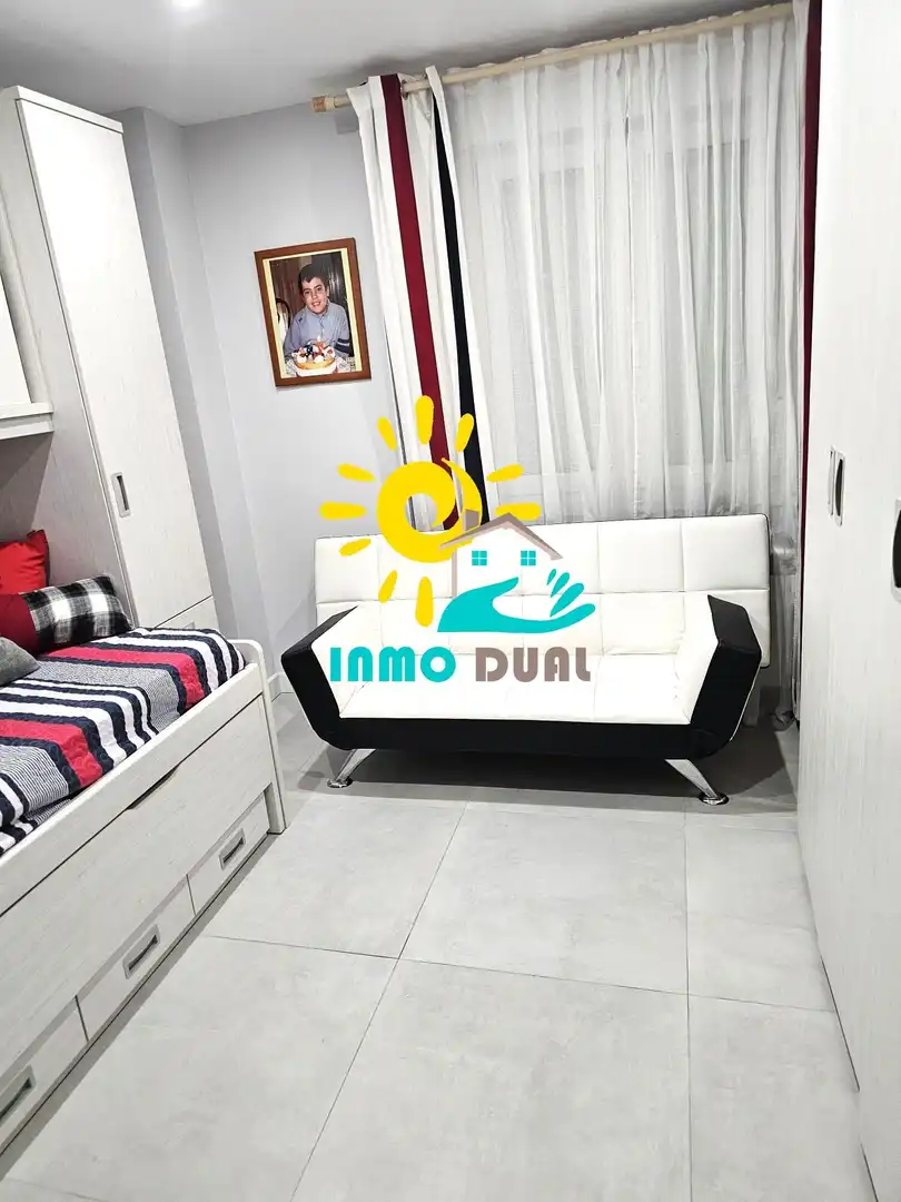 Living room of Apartments for sale in Badajoz  with Air Conditioner and Storage room