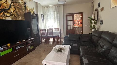Foto 4 de Piso en venta en Alcalá del Río, Sevilla