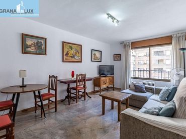 Piso con ascensor en venta en Calle OBISPO HURTADO