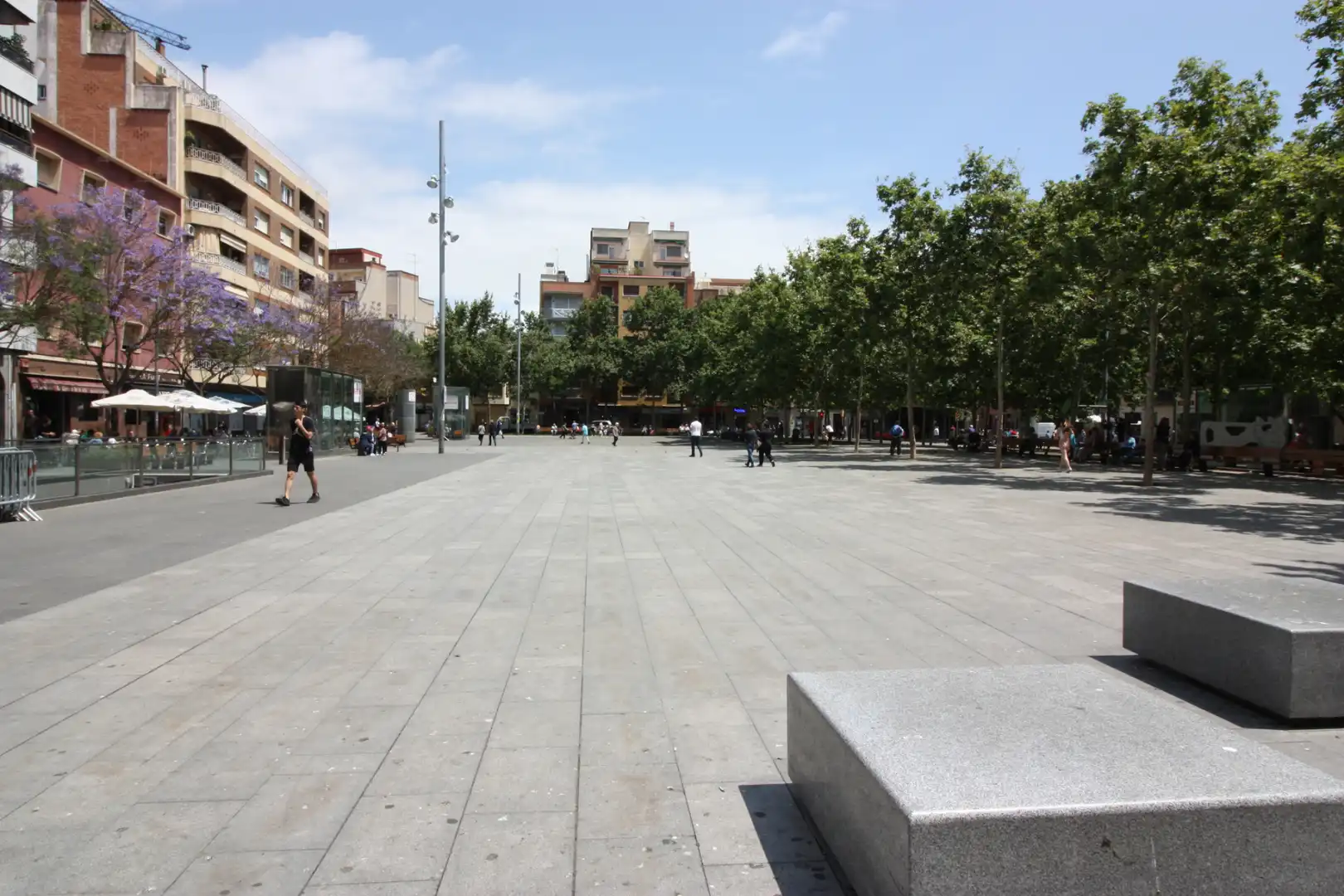 Vista exterior de Local en traspaso en Sant Adrià de Besòs con Aire acondicionado, Calefacción y Internet