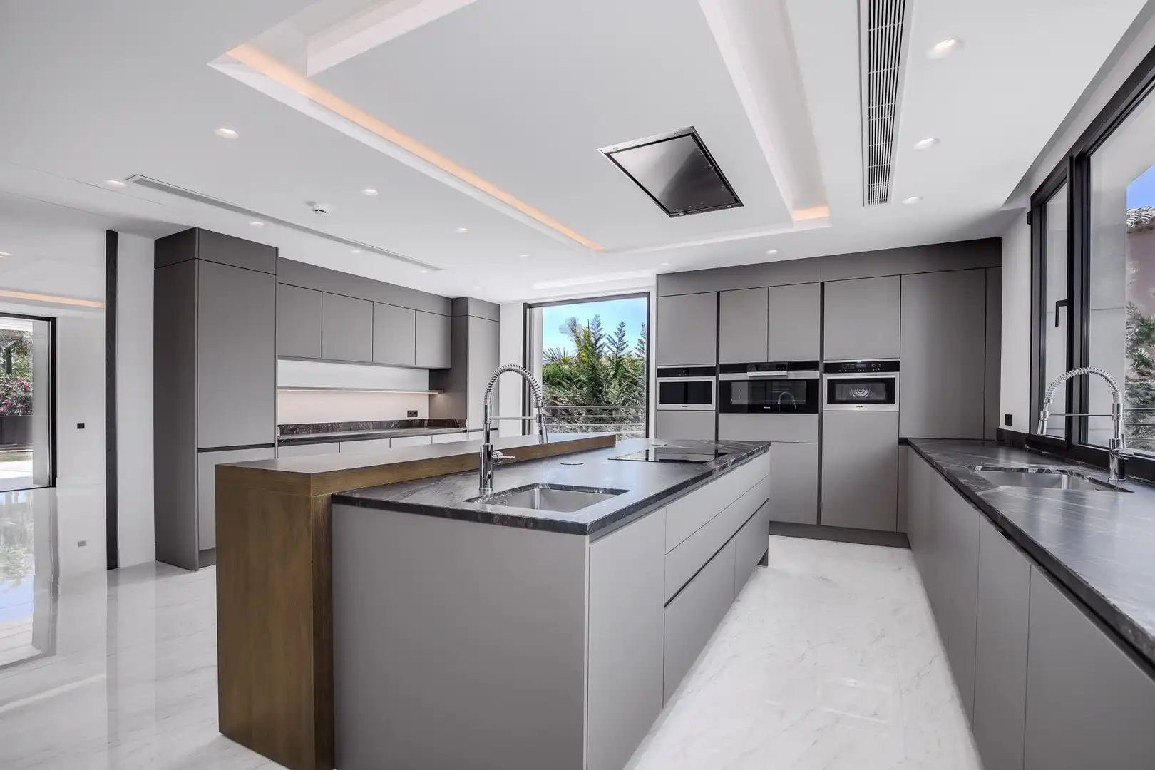 House with pool for sale in Marbella Centro, imagen 5