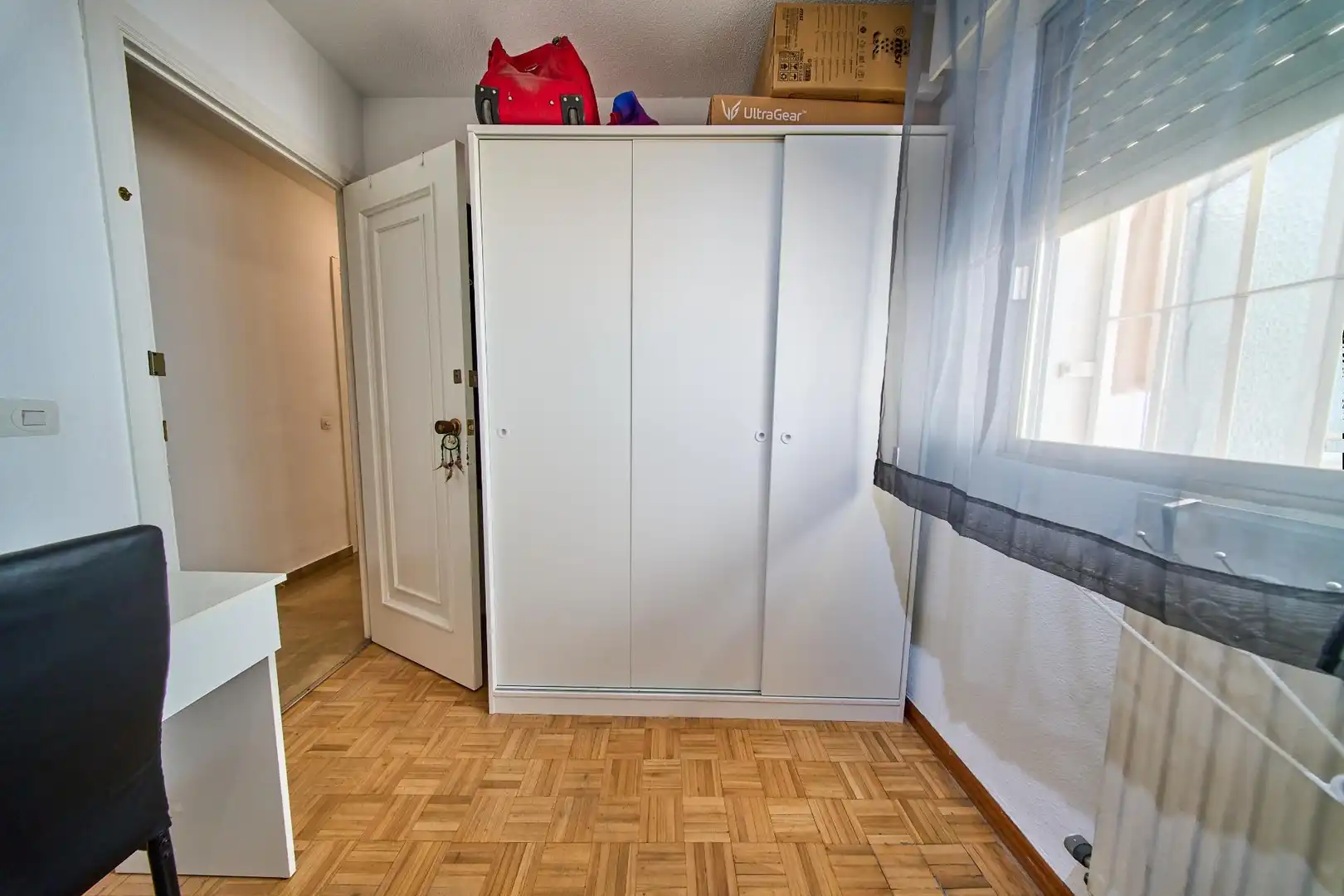 Bedroom of Flat for rent in Granada  with Heating, Terrace and Storage room