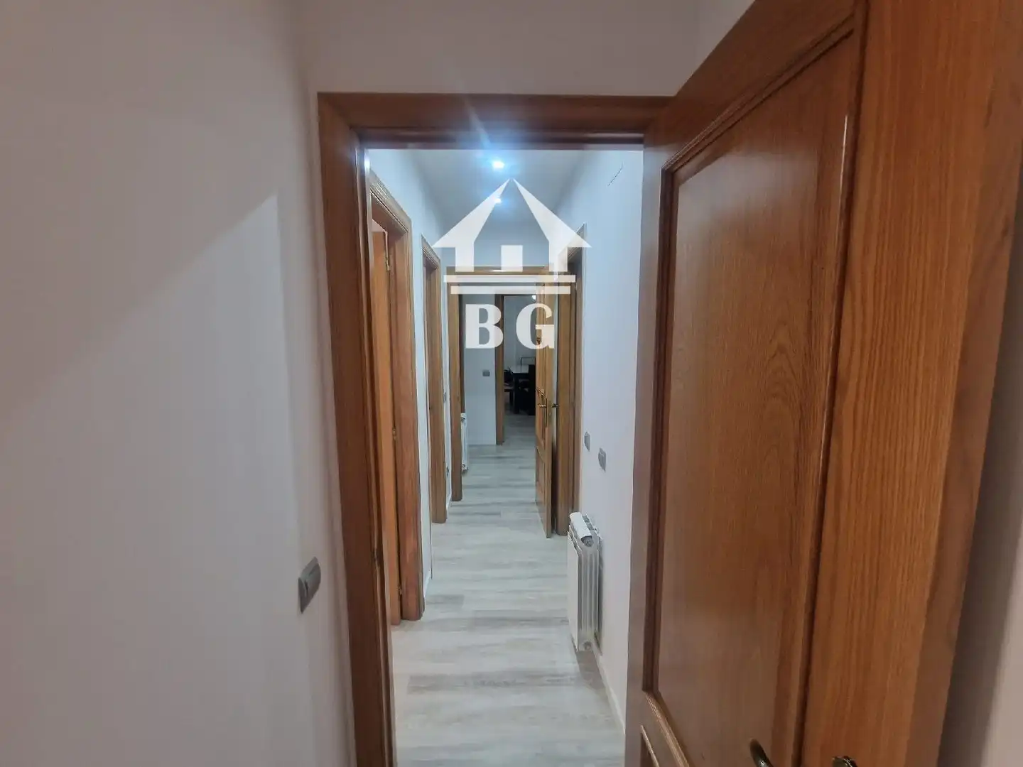 Wohnung zum Verkauf in Lloret de Mar mit Heizung, Terrasse und Abstellraum