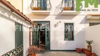 Vista exterior de Casa o xalet en venda en Teià amb Terrassa