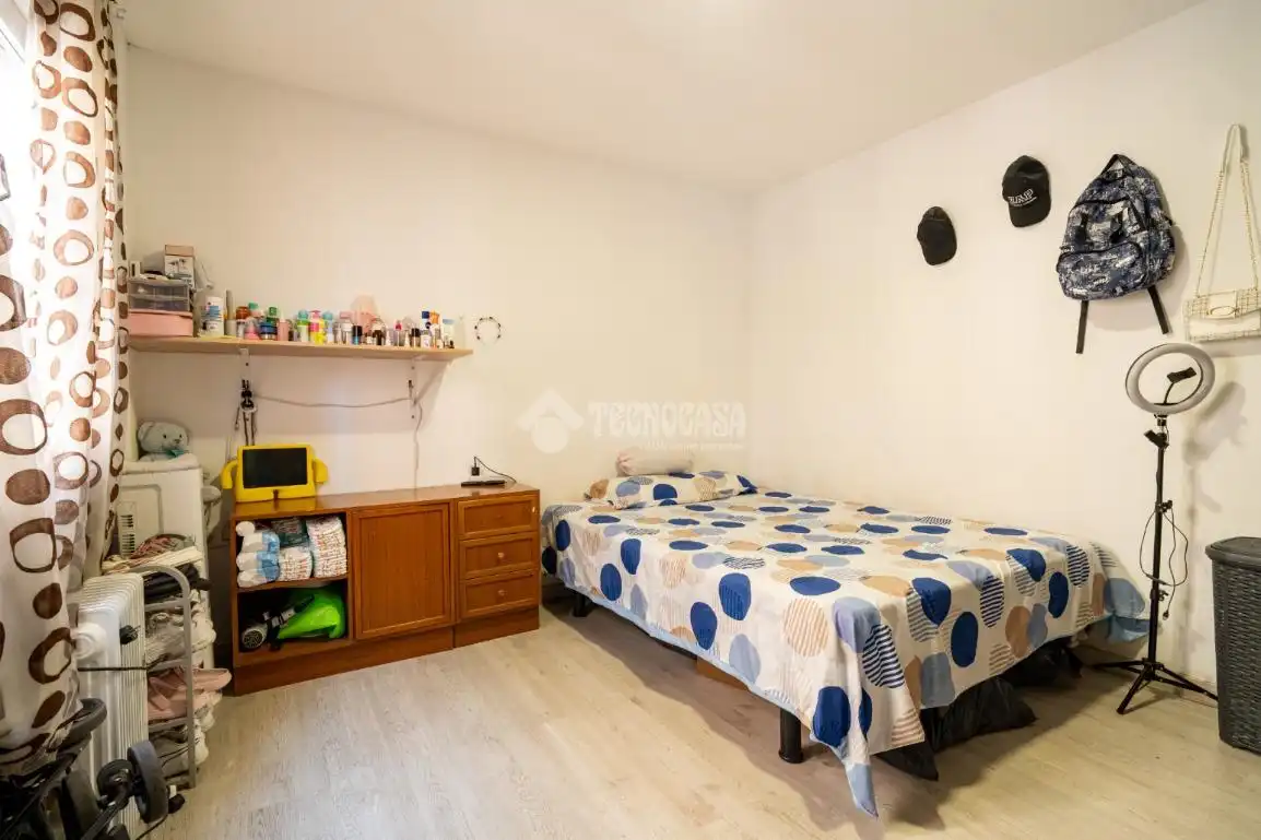 Habitación de Piso en venta en Granada