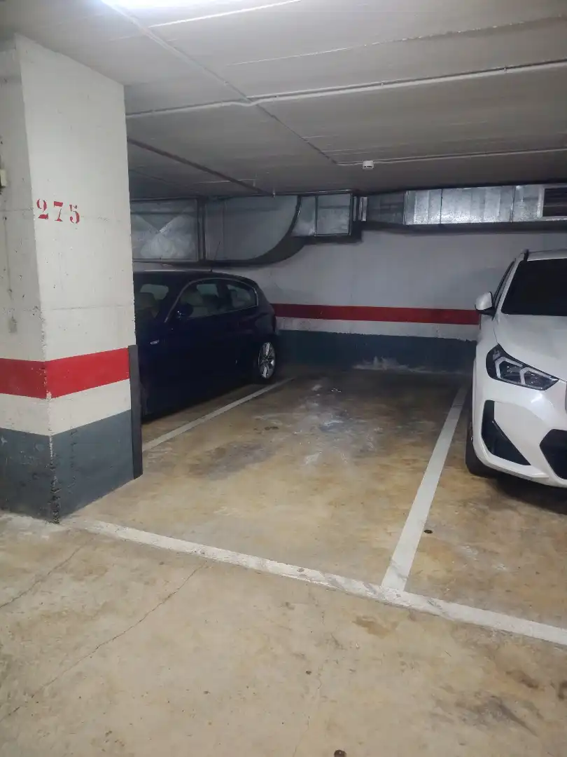 Parking of Garage for rent in Horta - Guinardó