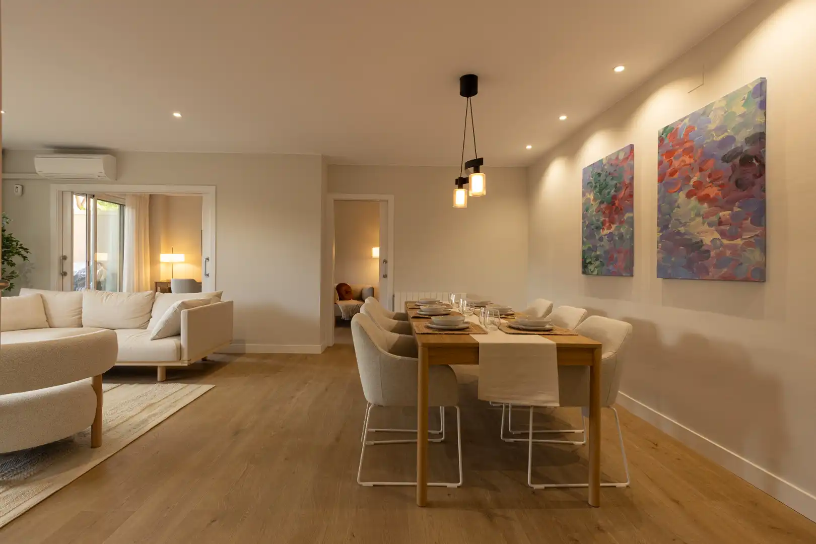 Esszimmer von Wohnung zum Verkauf in Badalona mit Klimaanlage, Heizung und Privatgarten