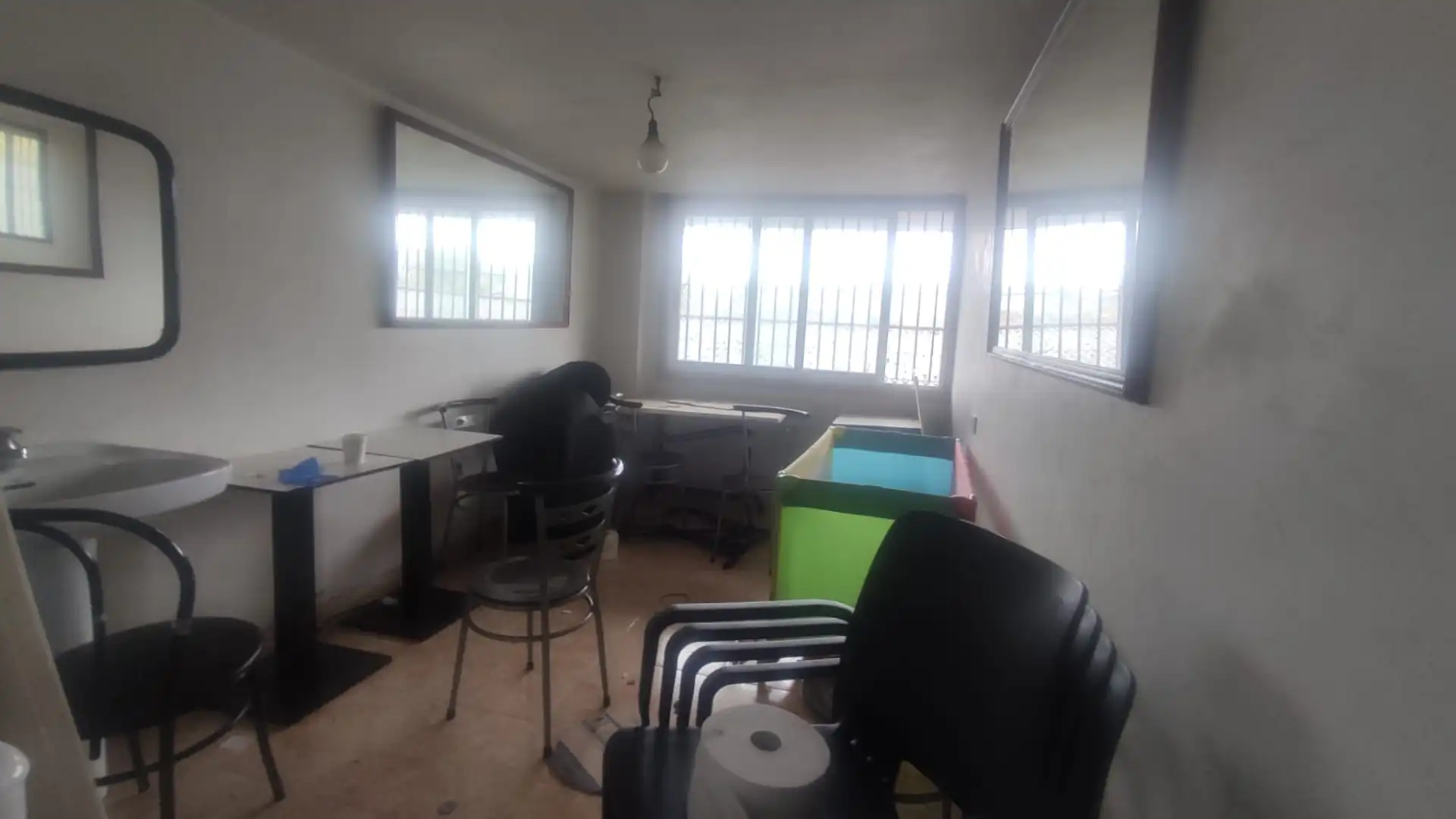 Local de alquiler en Ourense Capital  con Calefacción, Terraza y Amueblado