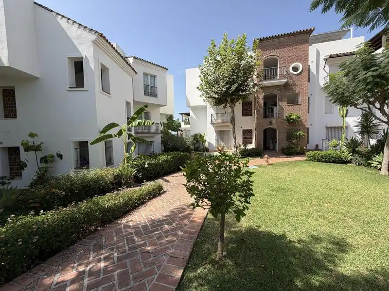 Exterior view of Apartments for rent in Benahavís  with Air Conditioner, Terrace and Storage room