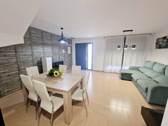 Casa adosada en Venta en Playa - Ben Afeli