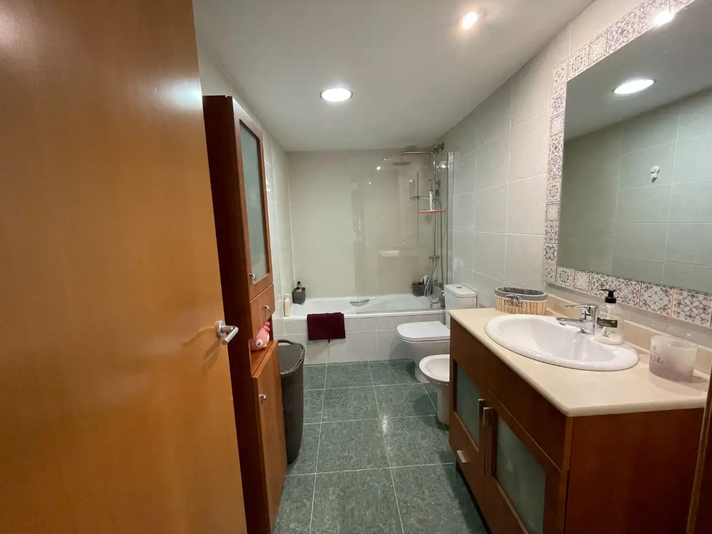 Bathroom of Flat for sale in Ponent