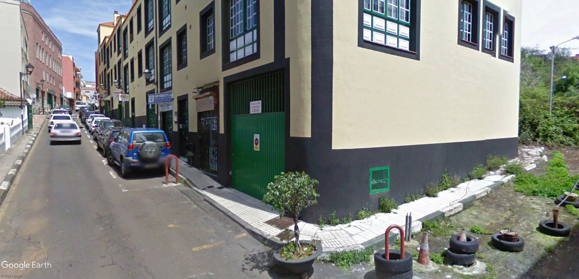 Exterior view of Garage for sale in Tacoronte