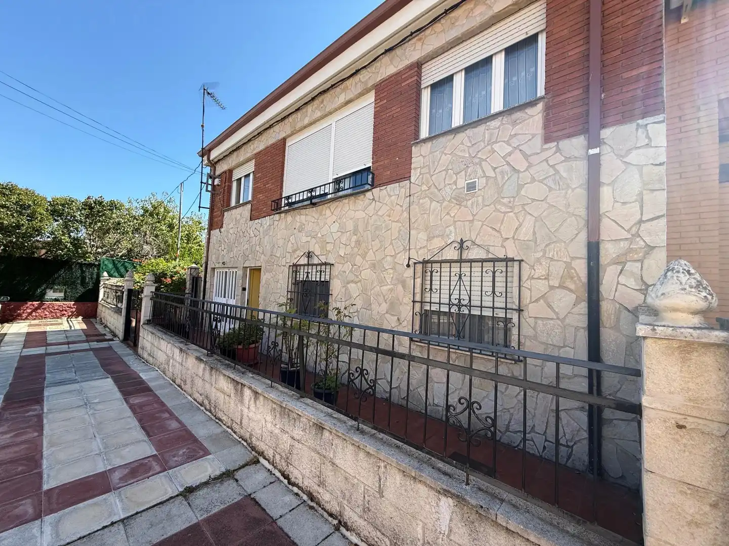 Casa amb terrassa en venda a Trobajo del Camino, imagen 12