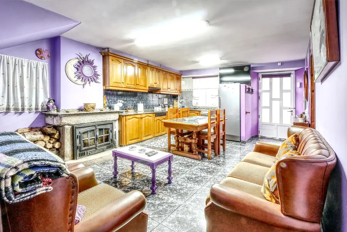 Cuina de Casa o xalet en venda en Aranga amb Moblat, Forn i Rentadora