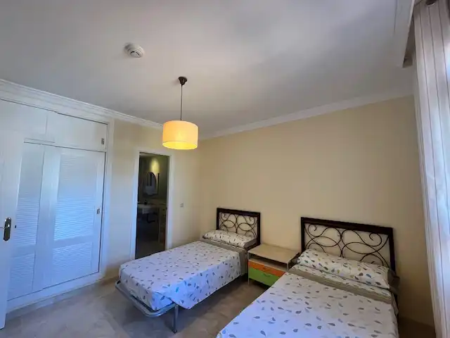 Schlafzimmer von Wohnung zur Miete in Ojén mit Klimaanlage, Heizung und Terrasse