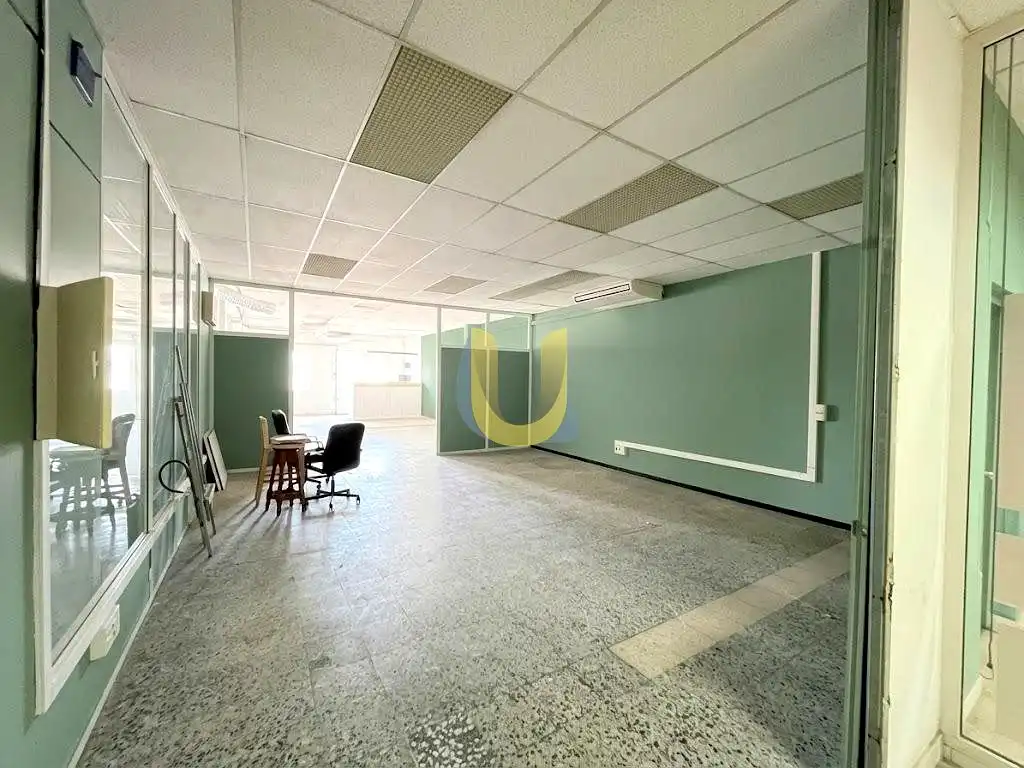 Industrial building for sale in San Blas, imagen 2