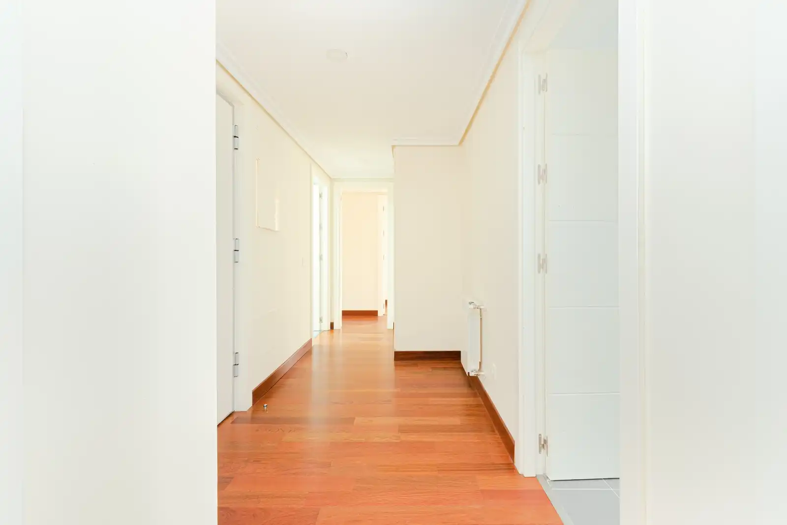 Wohnung zur Miete in Boadilla del Monte mit Klimaanlage, Heizung und Gemeinschaftspool