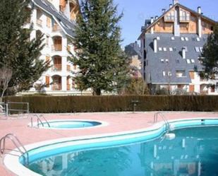 Swimming pool of Flat to rent in Jaca  with Terrace