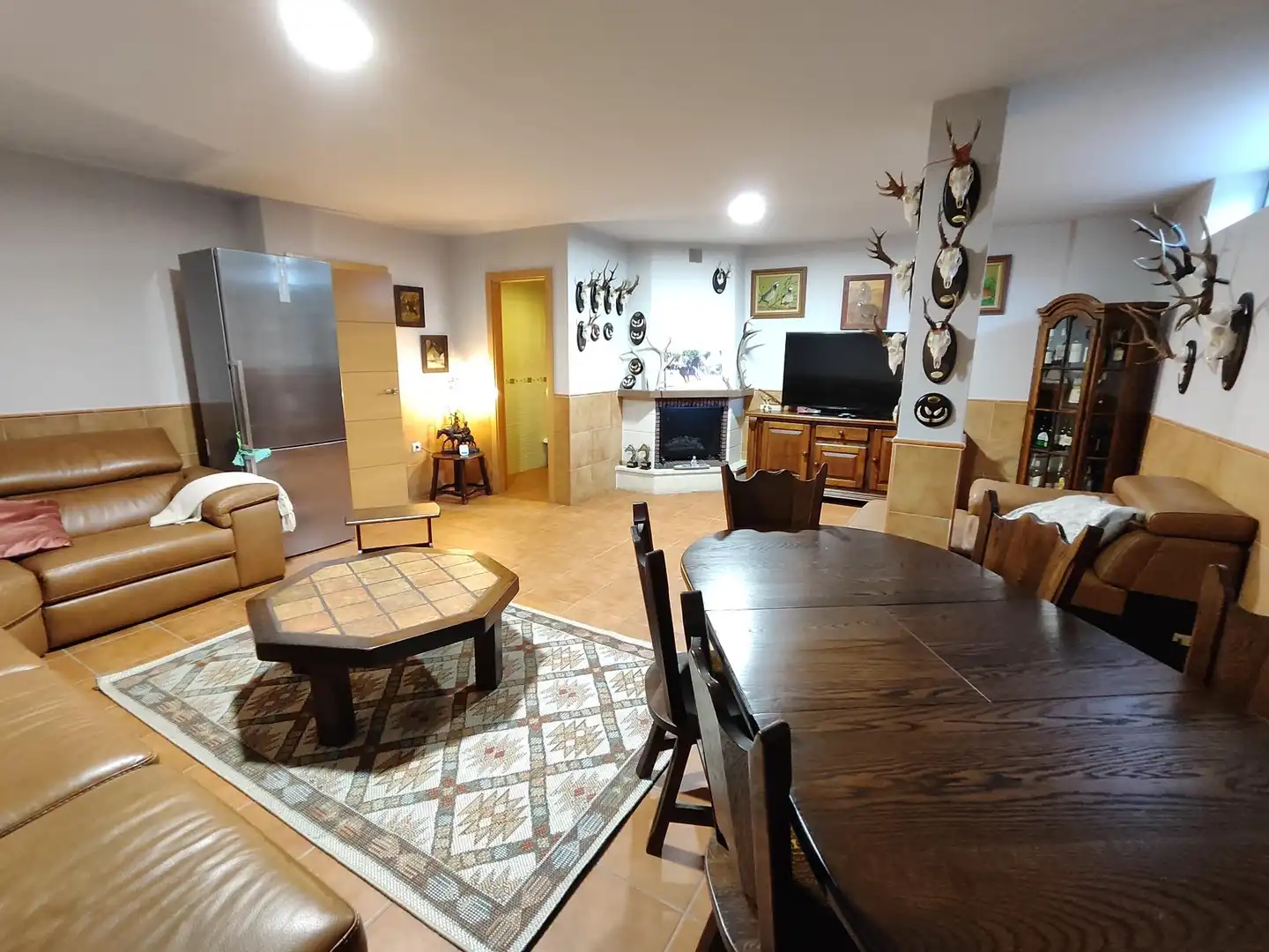 Sala de estar de Casa adosada en venta en Ávila con Aire acondicionado, Calefacción y Terraza