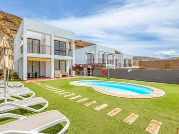 Chalet con piscina en venta en PASEO DE ALEMANIA