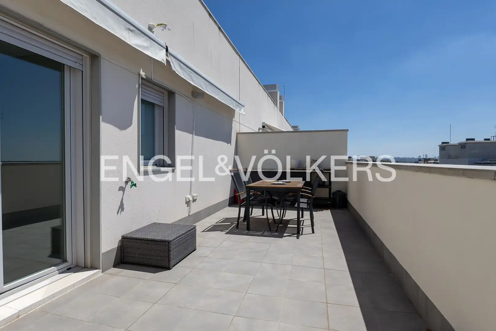 Terrace of Duplexes for sale in Madrid  with Air Conditioner, Heating and Private garden