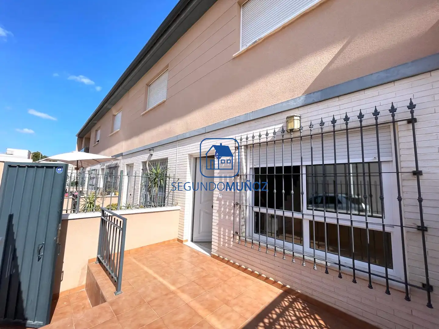 Vista exterior de Dúplex en venda en Mazarrón amb Terrassa
