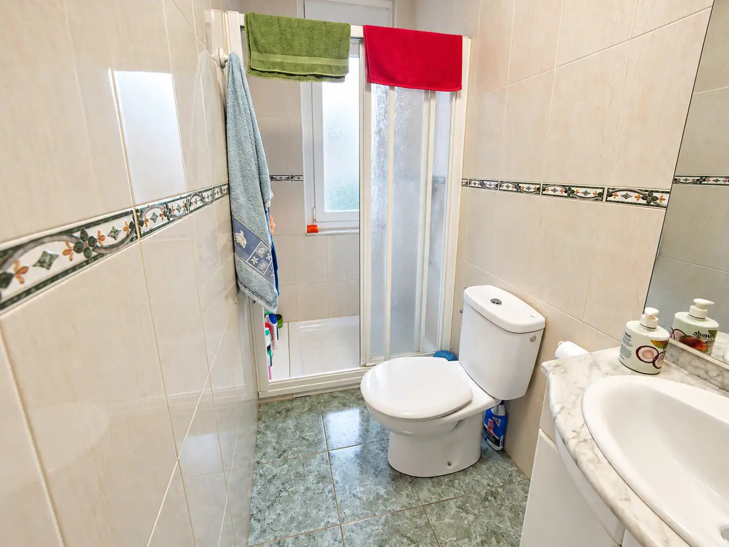 Baño de Piso en venta en Jardín de Cantos - El Nodo