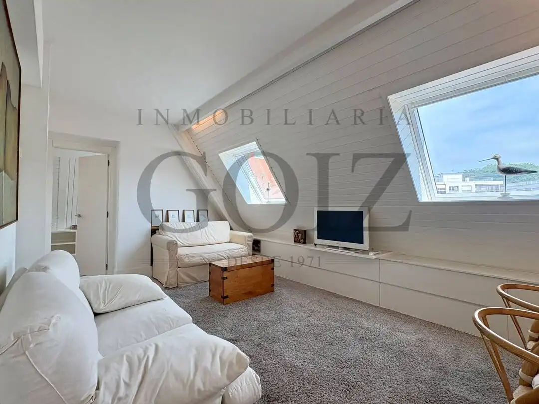 Sala de estar de Piso de alquiler en Donostia - San Sebastián  con Calefacción