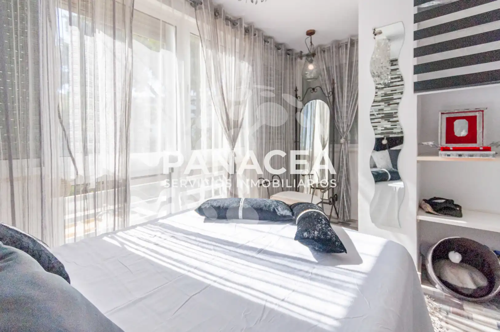 Vivienda con piscina en venta en Solymar, imagen 9
