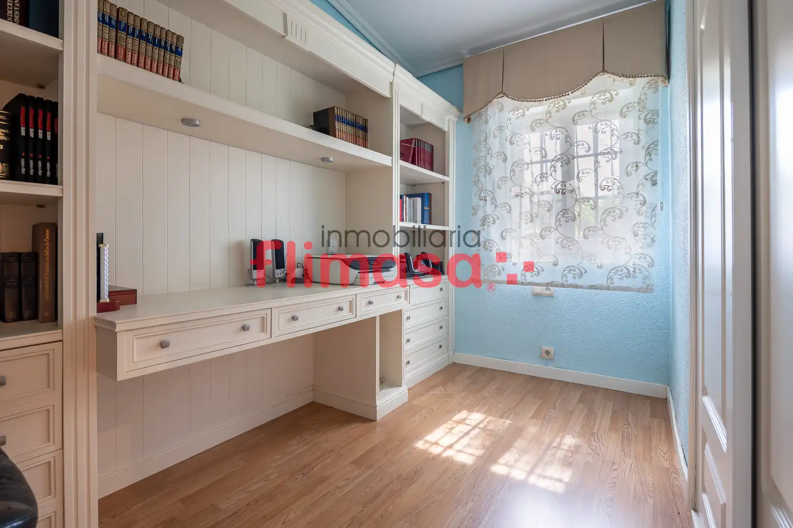 Bedroom of Houses for sale in Villaviciosa de Odón  with Air Conditioner, Heating and Private garden