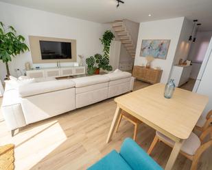 Living room of Single-family semi-detached for sale in  Córdoba Capital  with Air Conditioner and Heating