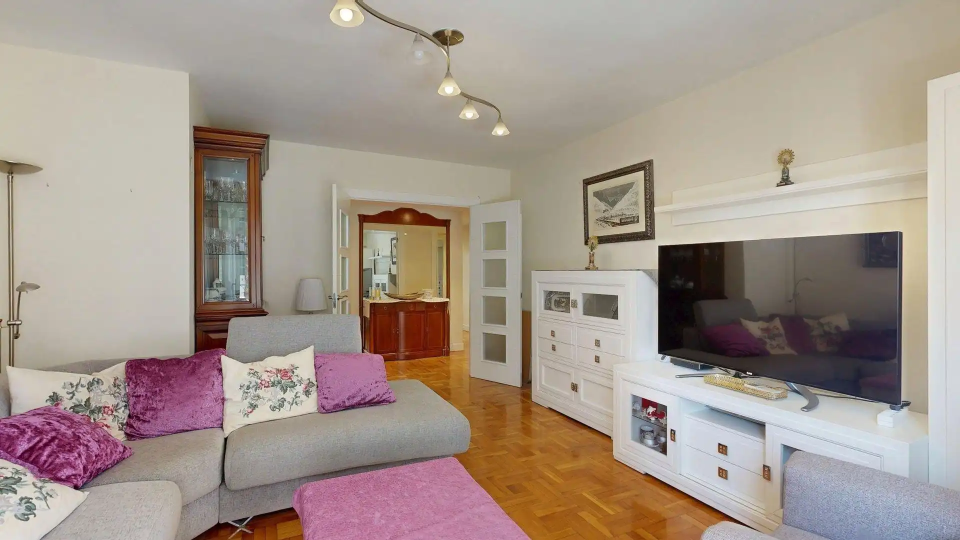Flat with terrace for sale in Avenida CESAR AUGUSTO 23, imagen 6