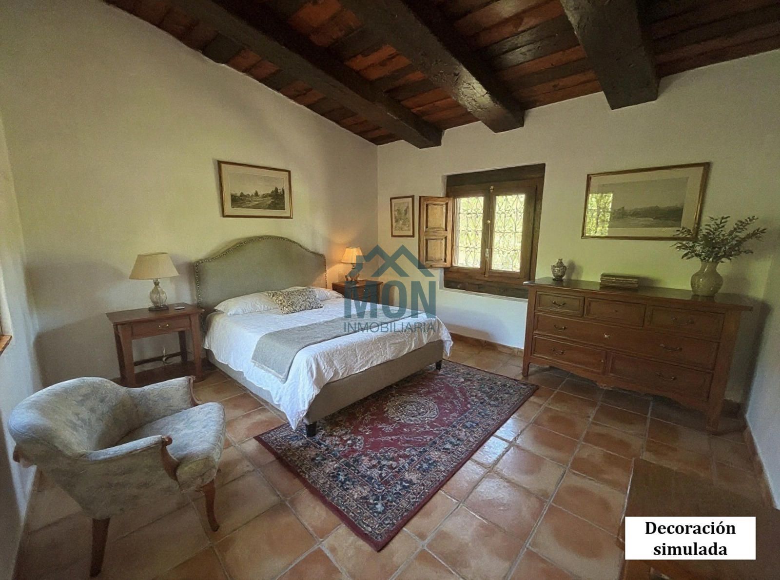 Dormitori de Casa o xalet en venda en Castellón de la Plana / Castelló de la Plana amb Jardí privat, Terrassa i Traster