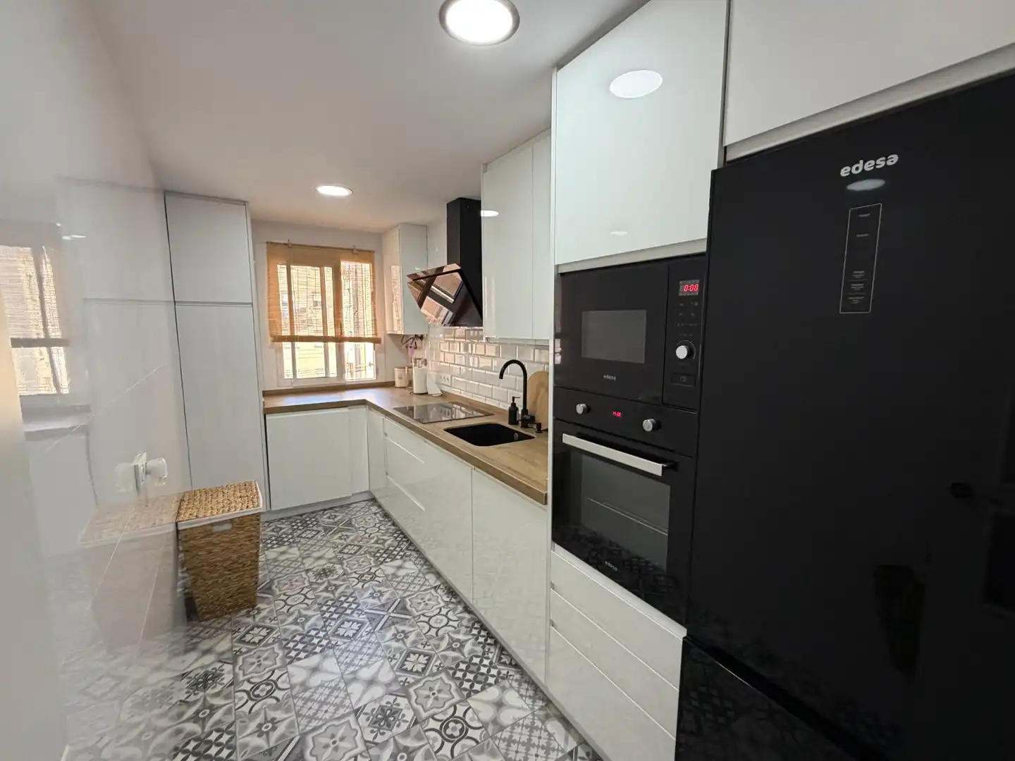 Küche von Wohnung zum Verkauf in San Fernando mit Abstellraum