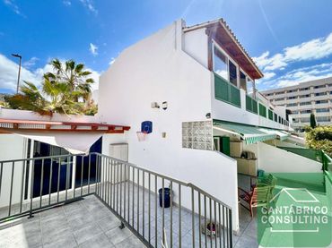 Reihenhaus mit Pool zum Verkauf in Puerto de Santiago